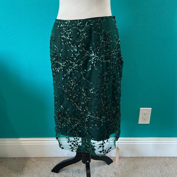 NWT Reformation Blanca Skirt Black Green Embellished Sequin Knee Length Size 6 - Picture 3 of 6